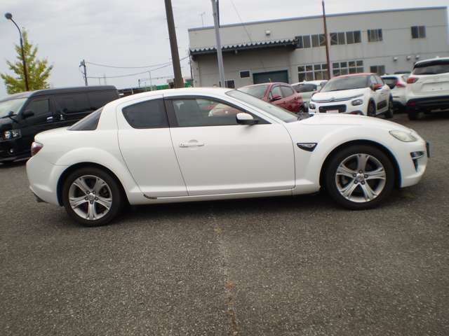 2009 Mazda RX-8 – thumbnail 4