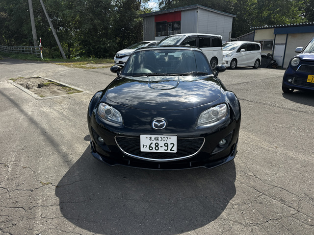 2011 Mazda Roadster – thumbnail 2