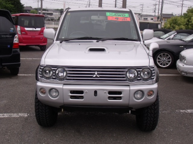2002 Mitsubishi Pajero Mini – thumbnail 2