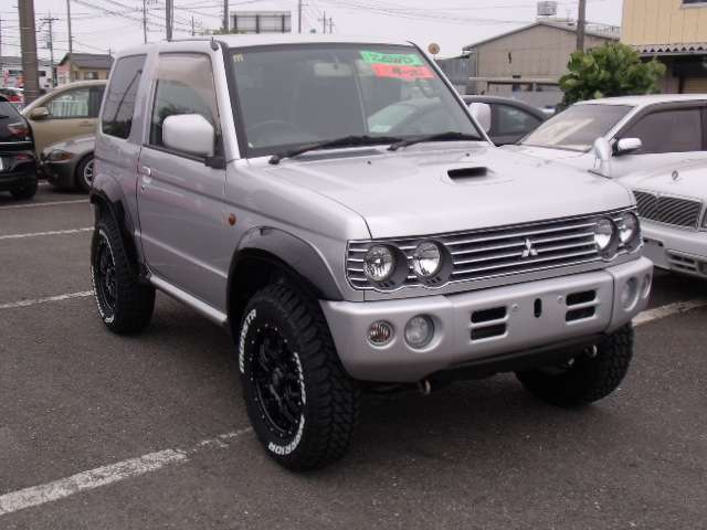 2002 Mitsubishi Pajero Mini – thumbnail 3