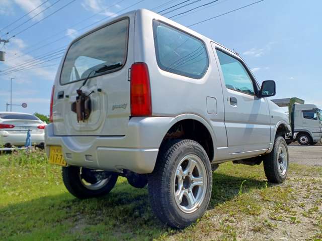 2001 Suzuki Jimny – thumbnail 4