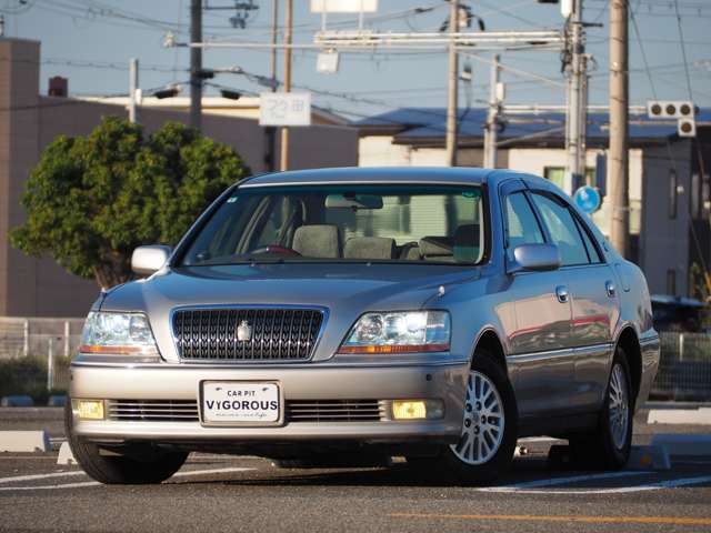 2001 Toyota Crown Majesta – thumbnail 4