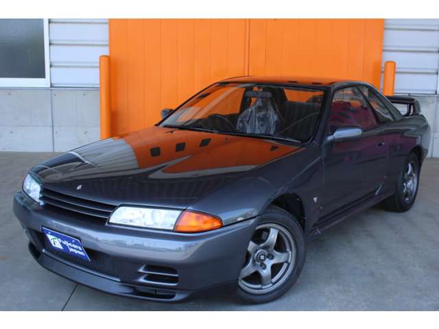 1991 Nissan Skyline GT-R – thumbnail 2