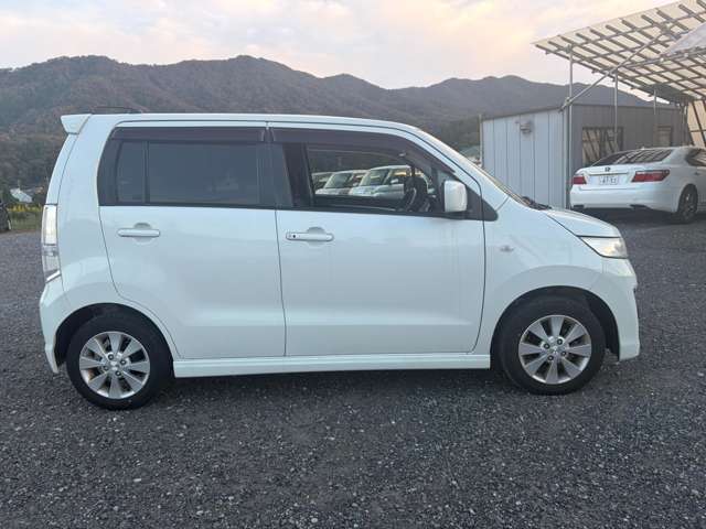 2011 Mazda AZ-Wagon – thumbnail 4