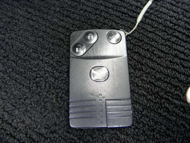 2007 Mazda Roadster – thumbnail 2
