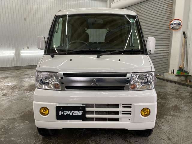 2011 Mitsubishi Town Box – thumbnail 4