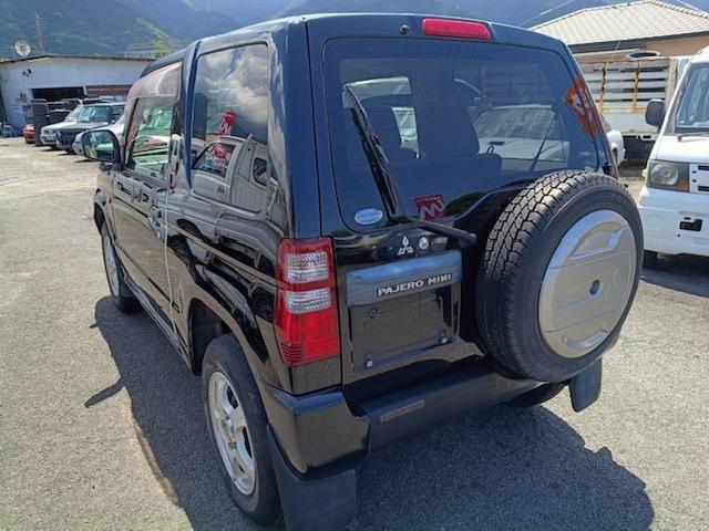 2004 Mitsubishi Pajero Mini – thumbnail 2