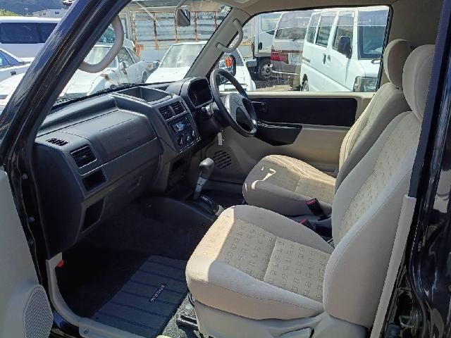 2004 Mitsubishi Pajero Mini – thumbnail 3