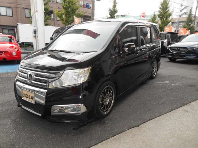 2010 Honda Stepwgn – thumbnail 4