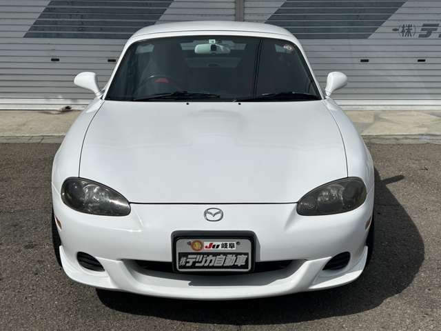 2004 Mazda Roadster – thumbnail 4