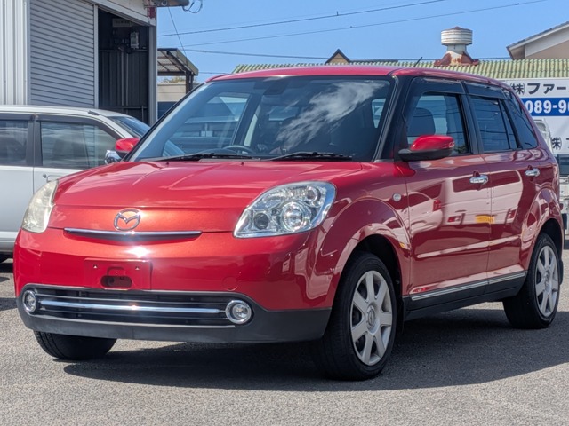 2009 Mazda Verisa