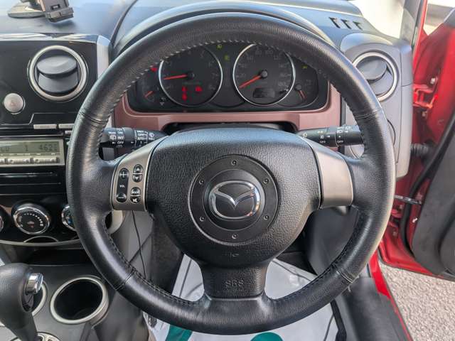 2009 Mazda Verisa – thumbnail 4