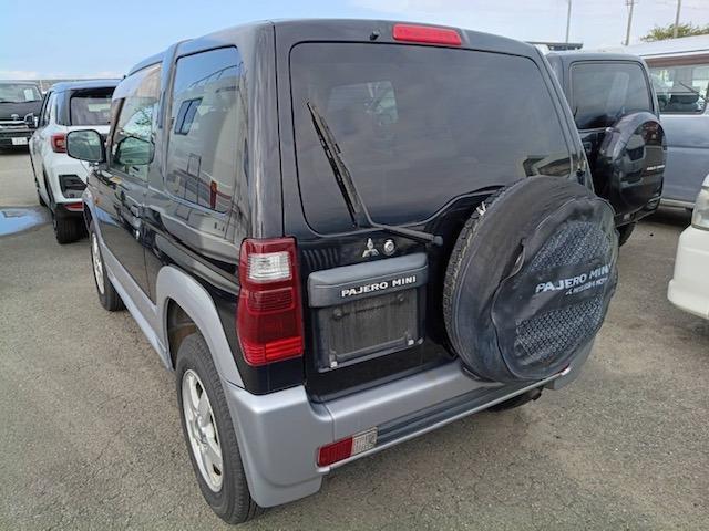 2008 Mitsubishi Pajero Mini – thumbnail 2