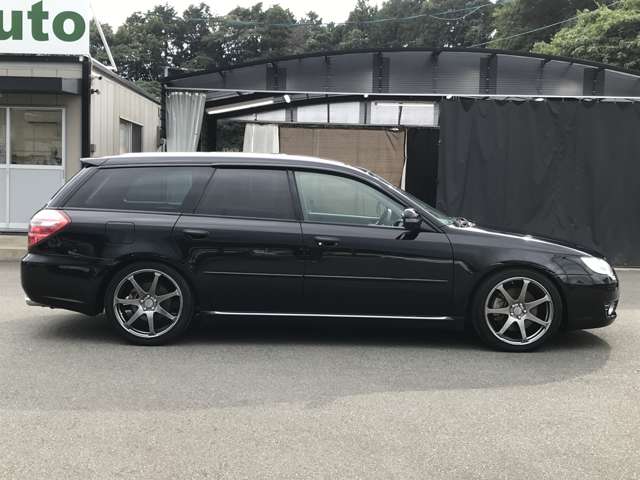 2007 Subaru Legacy Touring Wagon – thumbnail 3