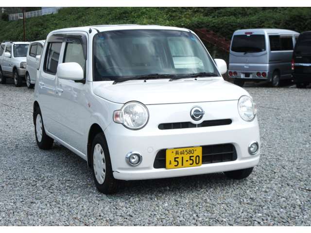 2010 Daihatsu Mira Cocoa – thumbnail 4