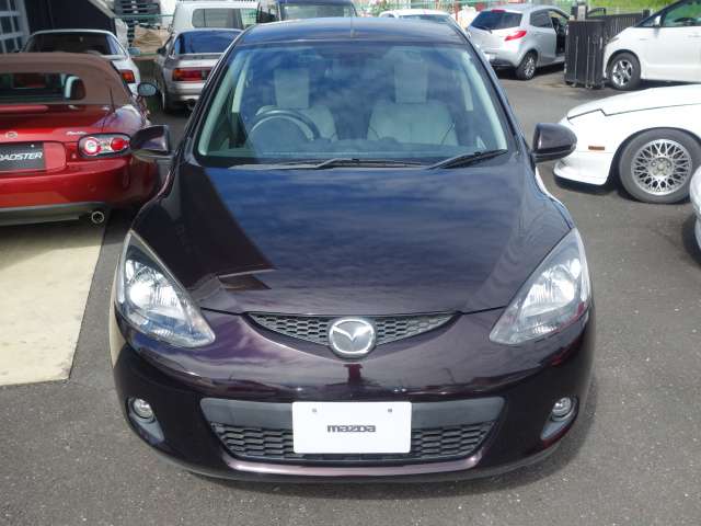 2010 Mazda Demio – thumbnail 3