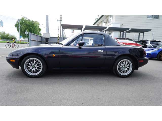 1995 Mazda Roadster – thumbnail 4