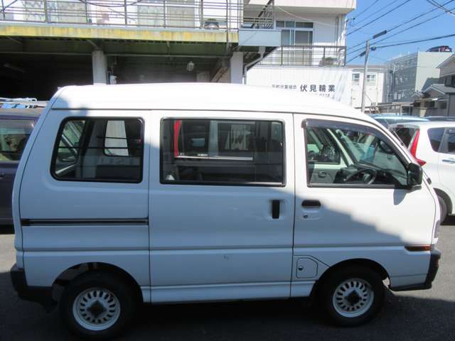 1998 Mitsubishi Minicab Van – thumbnail 2