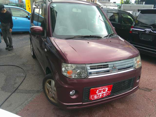 2011 Mitsubishi Toppo – thumbnail 2