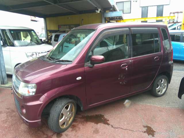 2011 Mitsubishi Toppo – thumbnail 4