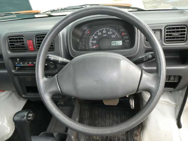 2011 Suzuki Carry – thumbnail 2