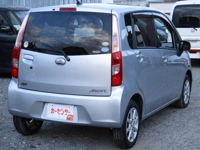2011 Daihatsu Move – thumbnail 2