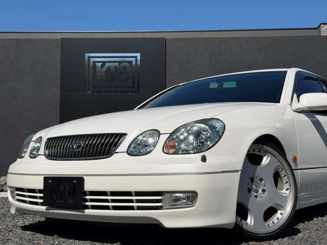 2002 Toyota Aristo – thumbnail 4