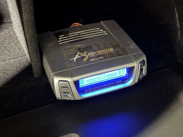 2004 Toyota Celsior – thumbnail 4