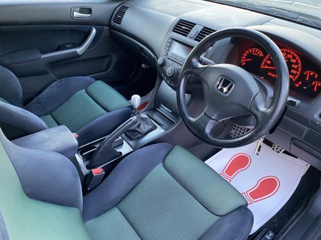 2003 Honda Accord – thumbnail 3