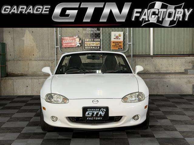 2001 Mazda Roadster – thumbnail 3