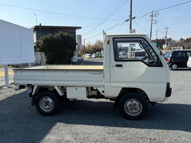 1990 Mitsubishi Minicab Truck – thumbnail 4