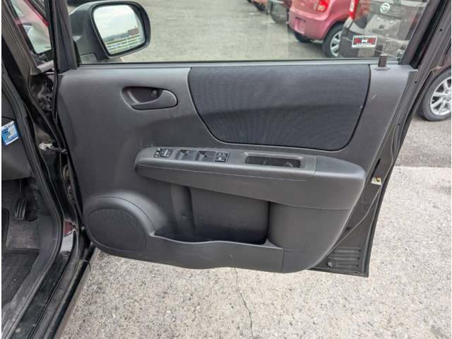 2011 Subaru Stella – thumbnail 3