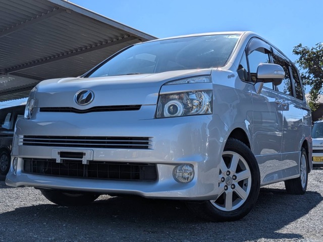 2008 Toyota Voxy