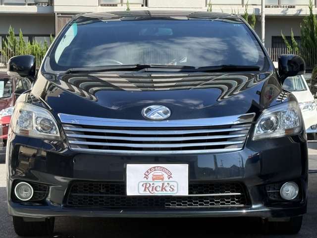 2011 Toyota Mark X Zio – thumbnail 4