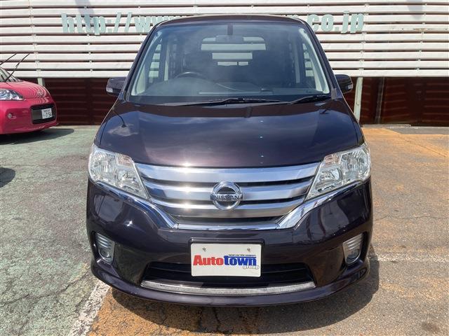 2011 Nissan Serena – thumbnail 2