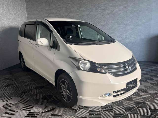 2011 Honda Freed – thumbnail 3