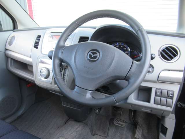 2011 Mazda AZ-Wagon – thumbnail 2