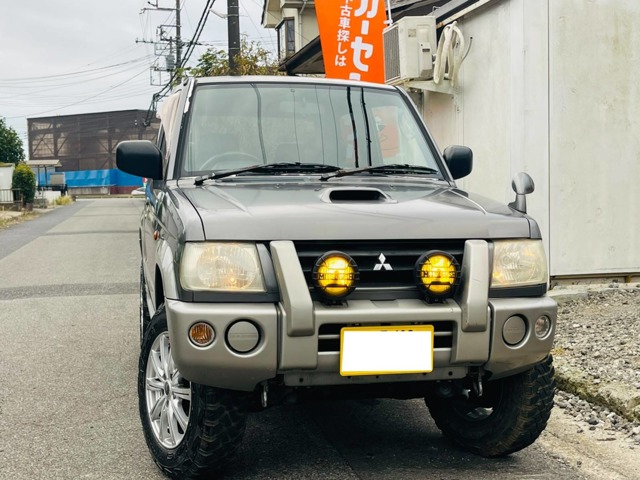 2000 Mitsubishi Pajero Mini