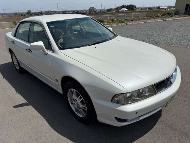 2005 Mitsubishi Diamante – thumbnail 3