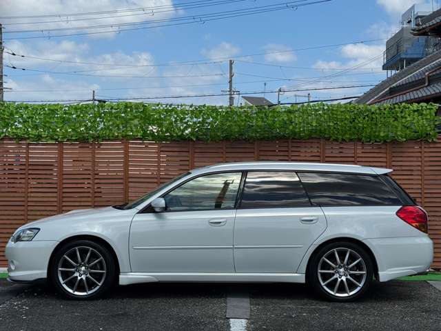 2005 Subaru Legacy Touring Wagon – thumbnail 3