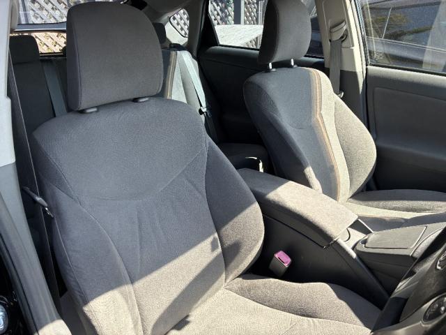2010 Toyota Prius – thumbnail 4