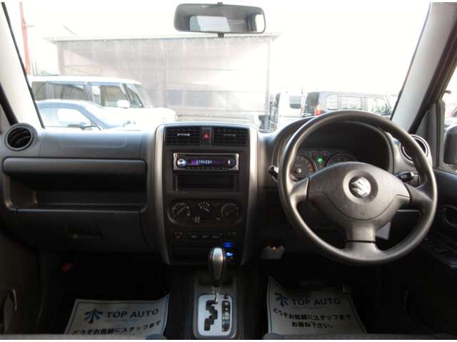 2009 Suzuki Jimny – thumbnail 3