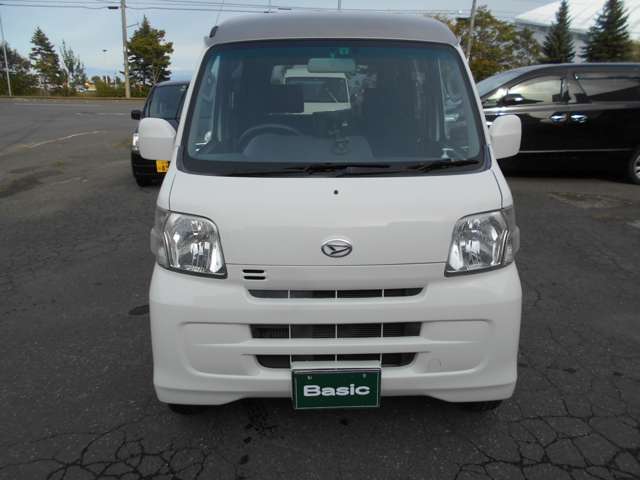 2011 Daihatsu Hijet Cargo – thumbnail 2