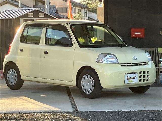 2010 Daihatsu Esse – thumbnail 4