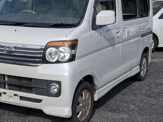 2011 Daihatsu Atrai Wagon – thumbnail 4