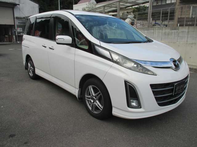2010 Mazda Biante – thumbnail 3