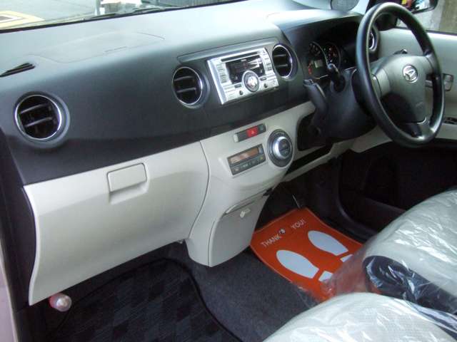 2010 Daihatsu Tanto Exe – thumbnail 3