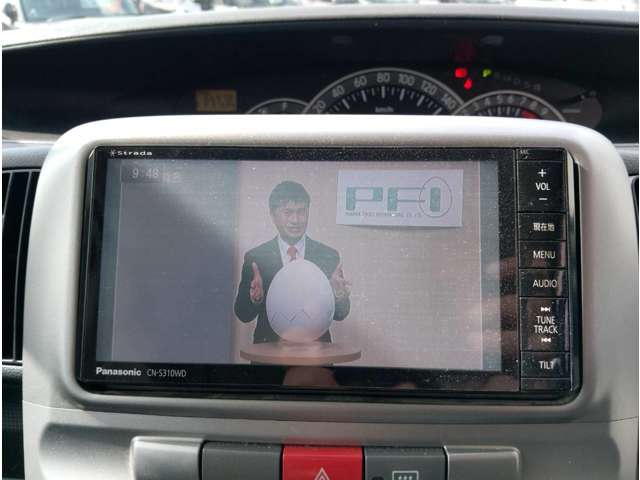 2009 Daihatsu Tanto – thumbnail 2