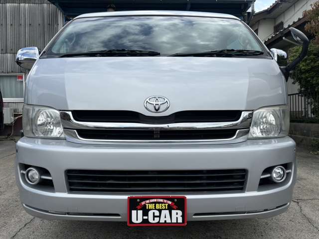 2008 Toyota Hiace – thumbnail 3