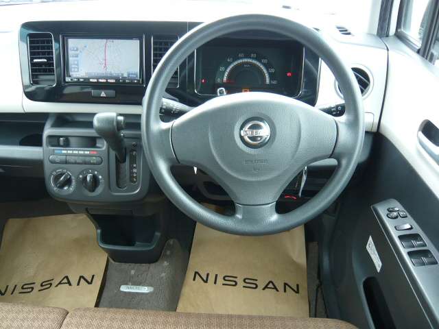 2011 Nissan Moco – thumbnail 4